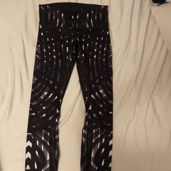 Lululemon leggings - Picture 2 of 2